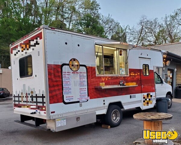 2001 E-450 Kitchen Food Truck All-purpose Food Truck Pennsylvania Gas Engine for Sale