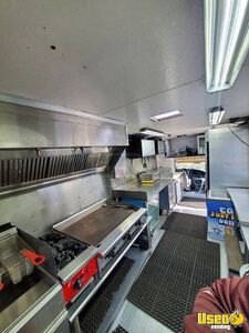 2001 E-450 Kitchen Food Truck All-purpose Food Truck Slide-top Cooler Pennsylvania Gas Engine for Sale