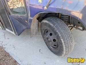 2001 E-450 Taco Food Truck Gray Water Tank New Mexico Diesel Engine for Sale