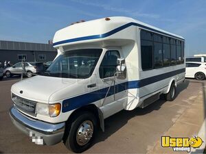 2001 E350 Shuttle Bus Shuttle Bus Air Conditioning South Dakota Diesel Engine for Sale