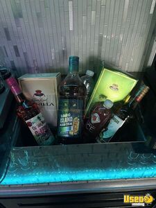 2001 E450 Mobile Hair & Nail Salon Truck Custom Wheels Florida Diesel Engine for Sale