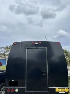 2001 E450 Mobile Hair & Nail Salon Truck Hot Water Heater Florida Diesel Engine for Sale