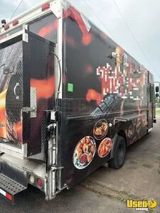 2001 E450 Pizza Food Truck Air Conditioning Pennsylvania Gas Engine for Sale