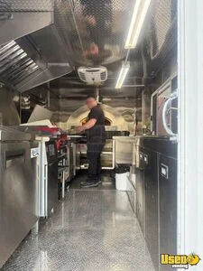 2001 E450 Pizza Food Truck Concession Window Pennsylvania Gas Engine for Sale