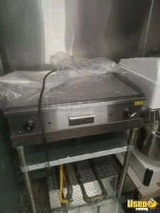 2001 E450 Pizza Food Truck Exterior Customer Counter Pennsylvania Gas Engine for Sale