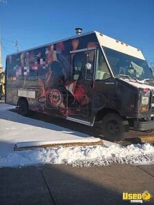 2001 E450 Pizza Food Truck Pennsylvania Gas Engine for Sale