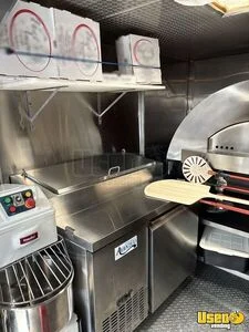 2001 E450 Pizza Food Truck Spare Tire Pennsylvania Gas Engine for Sale