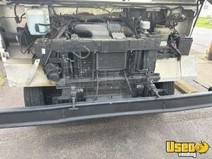 2001 E450 Pizza Food Truck Triple Sink Pennsylvania Gas Engine for Sale
