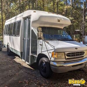 2001 E450 Shuttle Bus Shuttle Bus Georgia Diesel Engine for Sale