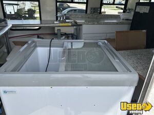 2001 E450 Snowball Truck Shore Power Cord Texas Gas Engine for Sale