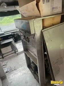 2001 Eco Step Van Ice Cream Truck Soft Serve Machine Pennsylvania Gas Engine for Sale