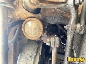2001 Express 3500 Mobile Hair & Nail Salon Truck Gas Engine Texas Gas Engine for Sale