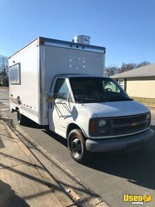 2001 Express All-purpose Food Truck Concession Window North Carolina Gas Engine for Sale