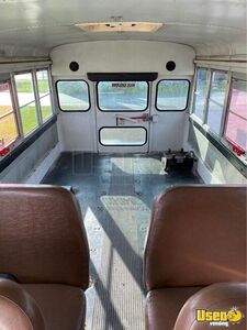 2001 Express Cargo Shuttle Bus Shuttle Bus 5 Wisconsin Gas Engine for Sale