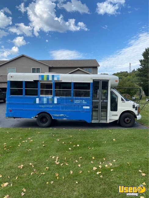 2001 Express Cargo Shuttle Bus Shuttle Bus Wisconsin Gas Engine for Sale