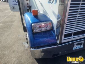 2001 Fld Freightliner Semi Truck 7 Washington for Sale