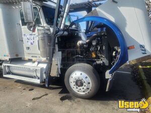 2001 Fld Freightliner Semi Truck 8 Washington for Sale