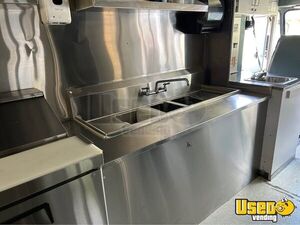 2001 Food Truck All-purpose Food Truck Fryer North Carolina Diesel Engine for Sale
