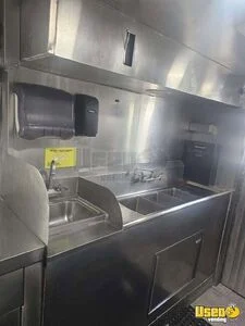2001 Food Truck All-purpose Food Truck Prep Station Cooler California Gas Engine for Sale