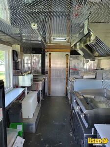 2001 Food Truck All-purpose Food Truck Prep Station Cooler Georgia Diesel Engine for Sale