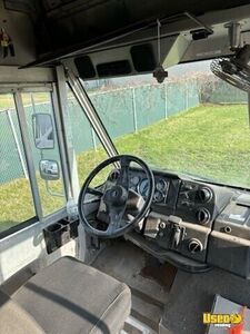 2001 Food Truck All-purpose Food Truck Spare Tire Minnesota Diesel Engine for Sale