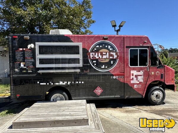 2001 Frht Vn All-purpose Food Truck Florida Diesel Engine for Sale