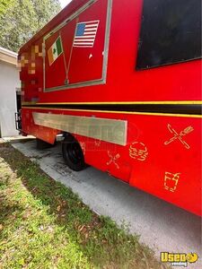 2001 Kitchen Food Truck All-purpose Food Truck Concession Window Florida Diesel Engine for Sale