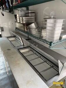 2001 Kitchen Food Truck All-purpose Food Truck Flatgrill North Carolina Diesel Engine for Sale