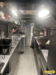 2001 Kitchen Food Truck All-purpose Food Truck Removable Trailer Hitch Pennsylvania Diesel Engine for Sale