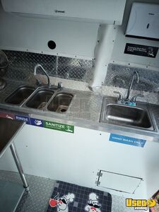 2001 Kitchen Trailer Kitchen Food Trailer 37 Florida for Sale