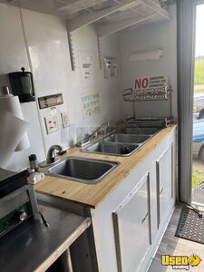 2001 Kitchen Trailer Kitchen Food Trailer Soda Fountain System Wisconsin for Sale