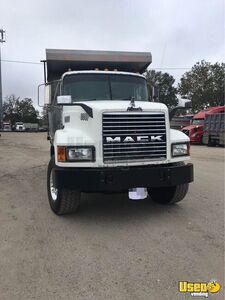 2001 Mack Dump Truck Texas for Sale