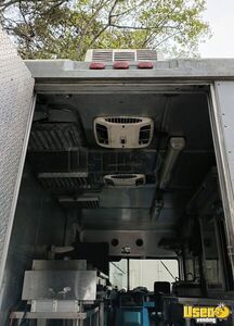 2001 Md-hd Truck All-purpose Food Truck Diamond Plated Aluminum Flooring Georgia Gas Engine for Sale
