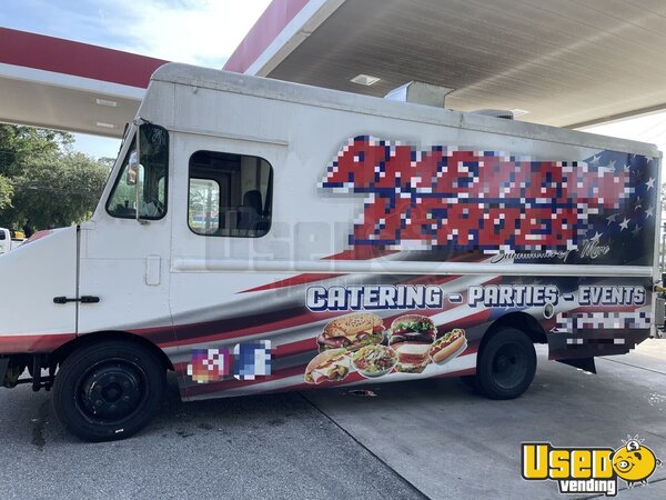 2001 Mobile Kitchen Food Truck All-purpose Food Truck Florida Diesel Engine for Sale