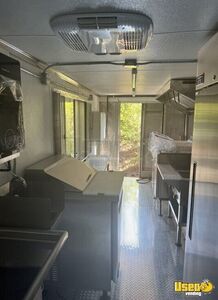 2001 Mt 45 All-purpose Food Truck Stainless Steel Wall Covers Georgia Diesel Engine for Sale
