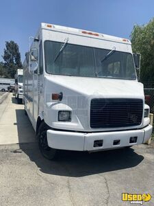 2001 Mt 55 All-purpose Food Truck California Diesel Engine for Sale