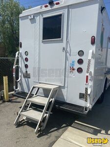 2001 Mt 55 All-purpose Food Truck Steam Table California Diesel Engine for Sale
