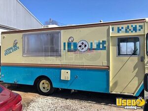 2001 Mt35 Step Van Kitchen Food Truck All-purpose Food Truck Missouri Diesel Engine for Sale