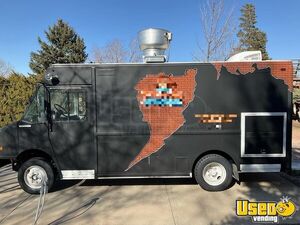 2001 Mt45 All-purpose Food Truck Air Conditioning Colorado Diesel Engine for Sale
