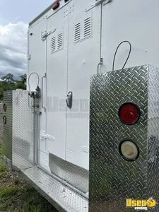 2001 Mt45 All-purpose Food Truck Air Conditioning Florida Diesel Engine for Sale