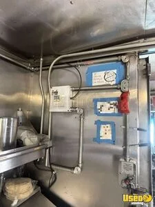 2001 Mt45 All-purpose Food Truck Exterior Customer Counter Colorado Diesel Engine for Sale