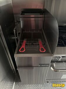 2001 Mt45 All-purpose Food Truck Insulated Walls Florida Diesel Engine for Sale