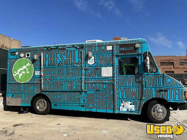 2001 Mt45 Bakery Food Truck Bakery Food Truck New York Diesel Engine for Sale