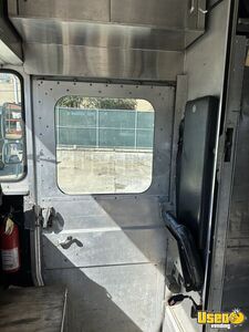 2001 Mt45 Bakery Food Truck Bakery Food Truck Propane Tank New York Diesel Engine for Sale