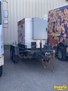 2001 Mt45 Bakery Food Truck Exterior Customer Counter Alberta Diesel Engine for Sale