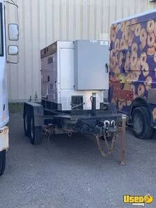 2001 Mt45 Bakery Food Truck Exterior Customer Counter Alberta Diesel Engine for Sale
