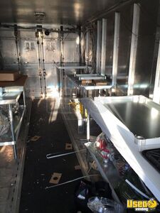 2001 Mt45 Bakery Food Truck Stainless Steel Wall Covers Alberta Diesel Engine for Sale