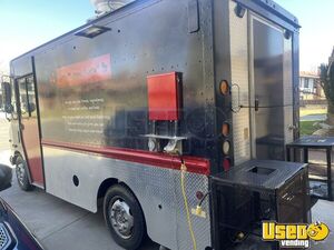 2001 Mt45 Coffee And Beverage Truck Coffee & Beverage Truck Cabinets Nevada Diesel Engine for Sale