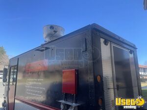 2001 Mt45 Coffee And Beverage Truck Coffee & Beverage Truck Stainless Steel Wall Covers Nevada Diesel Engine for Sale