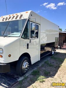 2001 Mt45 Coffee & Beverage Truck Air Conditioning Florida Diesel Engine for Sale